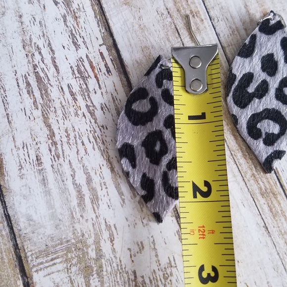 Animal Print Earrings - Picture 3 of 6